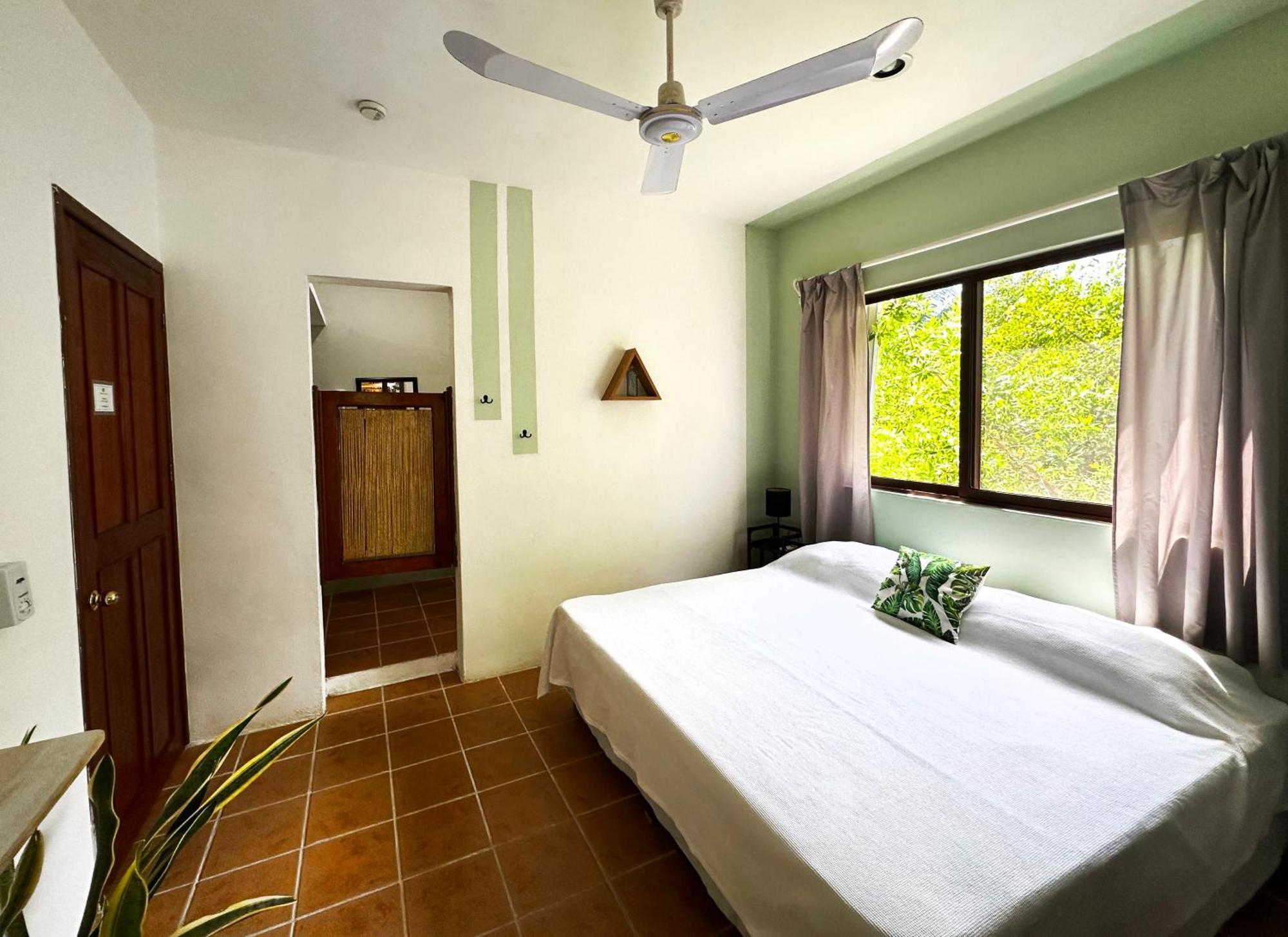 Sirenas Caribbean Rooms Holbox Exterior photo